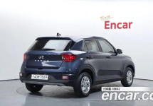 Hyundai Venue 