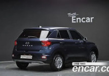 Hyundai Venue 