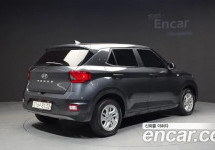 Hyundai Venue 