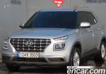 Hyundai Venue 