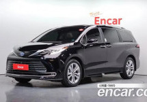 Toyota Sienna 