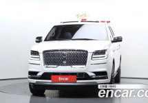 Lincoln Navigator 