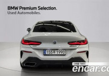 Bmw 8-Series 