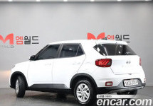 Hyundai Venue 