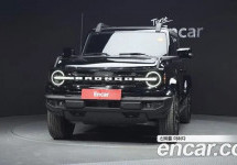Ford Bronco 