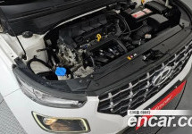 Hyundai Venue 