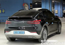 Genesis Gv60 