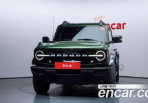 Ford Bronco 