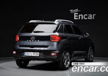 Hyundai Venue 