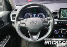 Hyundai Venue 