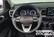 Hyundai Venue 