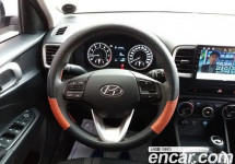 Hyundai Venue 