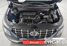 Hyundai Venue 