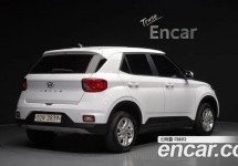 Hyundai Venue 