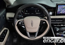 Lincoln Corsair 