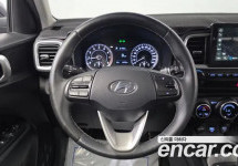 Hyundai Venue 