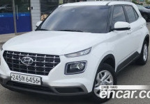 Hyundai Venue 