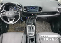 Hyundai Venue 
