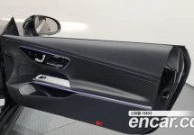 Mercedes-Benz Cle-Class 