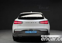 Genesis Gv60 