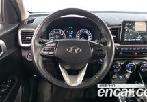 Hyundai Venue 
