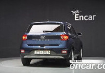 Hyundai Venue 