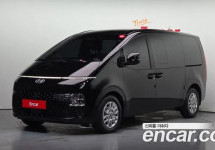 Hyundai Staria 