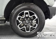 Ford Bronco 