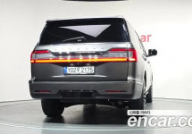 Lincoln Navigator 