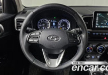 Hyundai Venue 