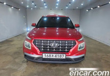 Hyundai Venue 