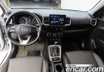Hyundai Venue 