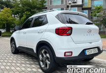 Hyundai Venue 