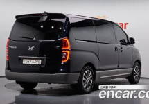 Hyundai Starex 