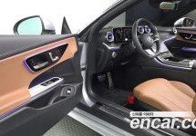 Mercedes-Benz Cle-Class 