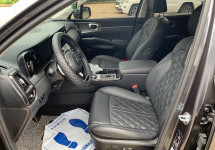 Kia Sorento 1.6hyb AT (230 л.с.) 4WD