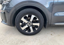 Kia Sorento 1.6hyb AT (230 л.с.) 4WD