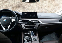 BMW 5 серия 530i 2.0 AT (249 л.с.)