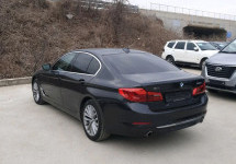 BMW 5 серия 530i 2.0 AT (249 л.с.)