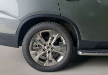 SsangYong Rexton 2.2d AT (202 л.с.) 4WD