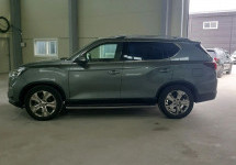 SsangYong Rexton 2.2d AT (202 л.с.) 4WD