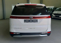 Kia Carnival 2.2d AT (202 л.с.) 2WD