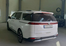 Kia Carnival 2.2d AT (202 л.с.) 2WD
