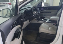 Kia Carnival 2.2d AT (202 л.с.) 2WD