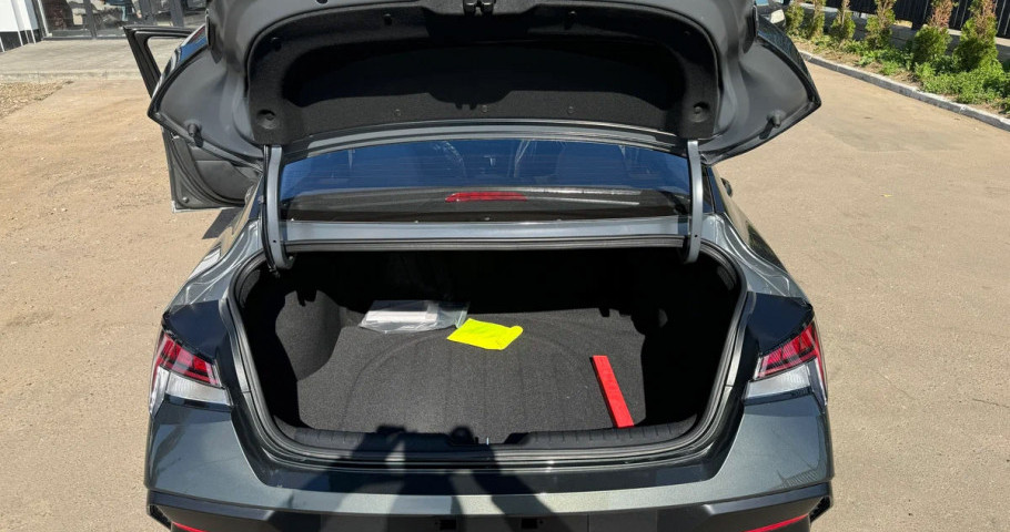 Hyundai  Elantra