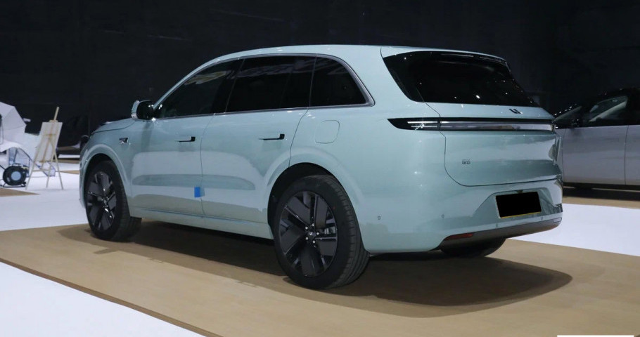 Lixiang L6