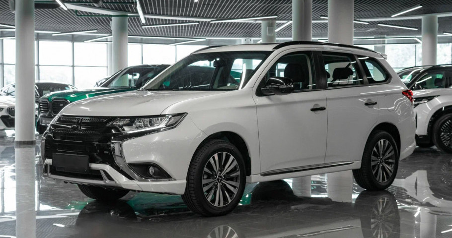 MITSUBISHI Outlander ENJOY