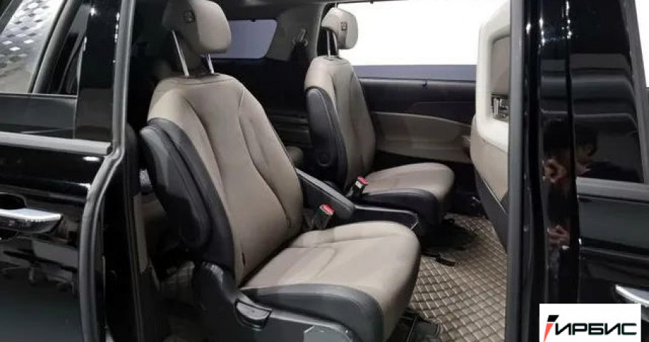 Kia Carnival NEW 