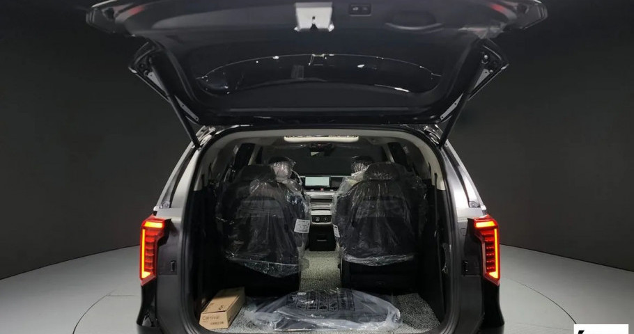 Kia Carnival NEW 
