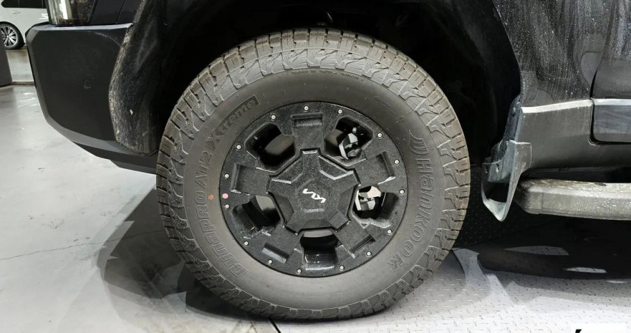 Kia Tasman 